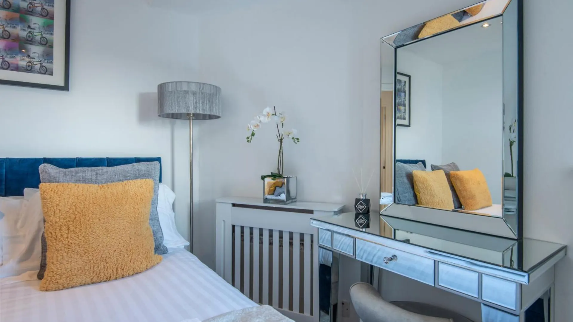 2 Bed Town House With Garden In Hackney, London Apartment United Kingdom