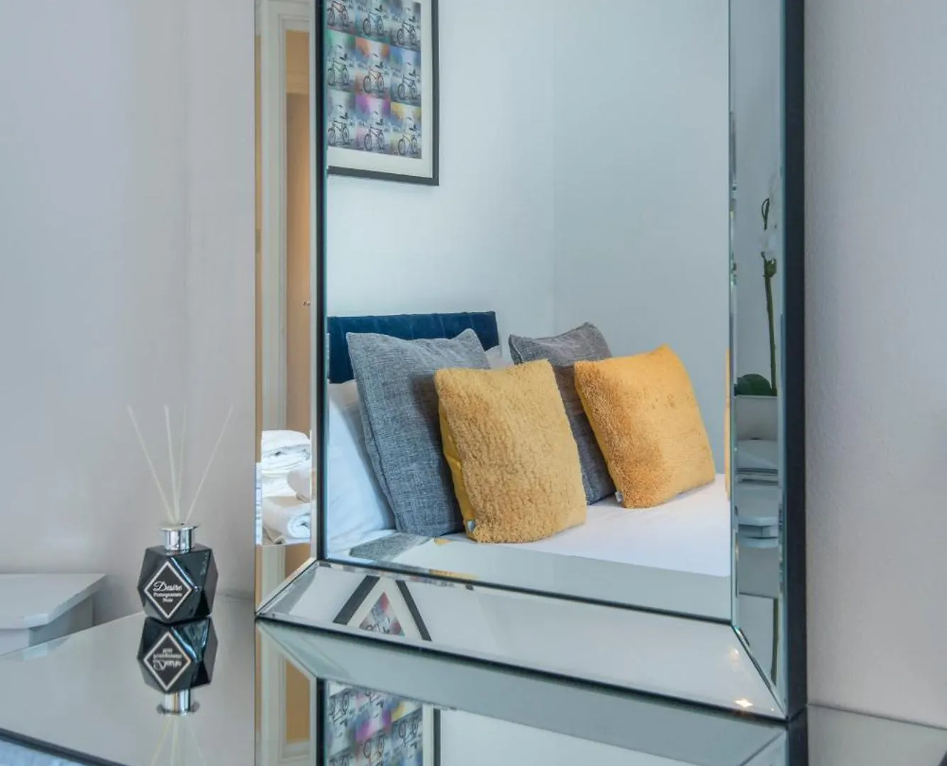 2 Bed Town House With Garden In Hackney, London Apartment