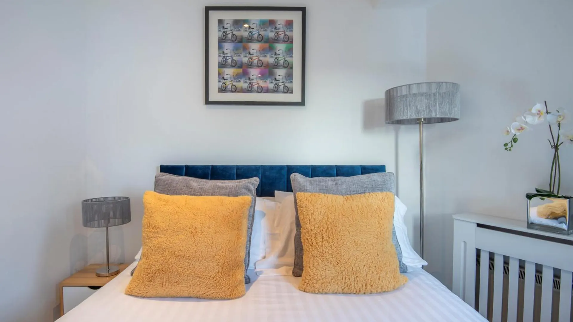 2 Bed Town House With Garden In Hackney, London Apartment