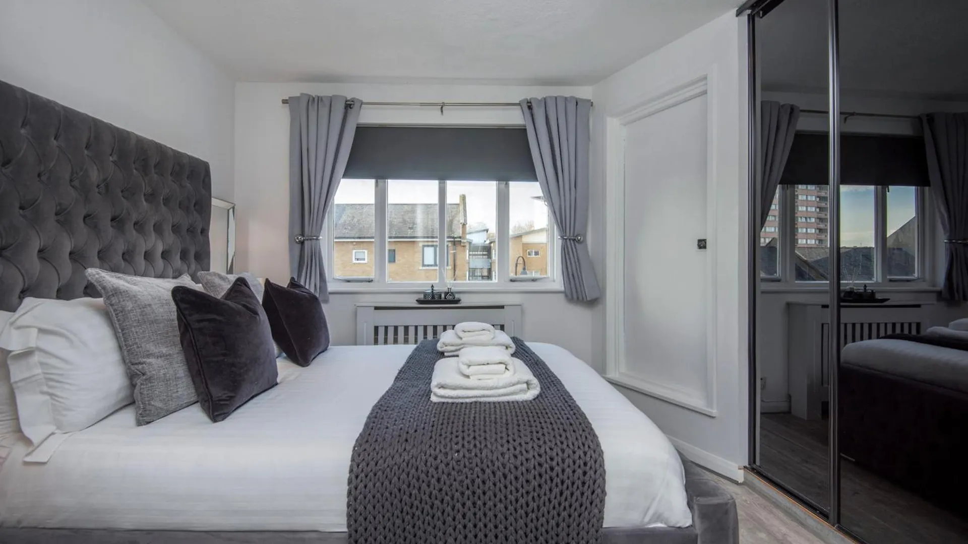 2 Bed Town House With Garden In Hackney, London Apartment United Kingdom